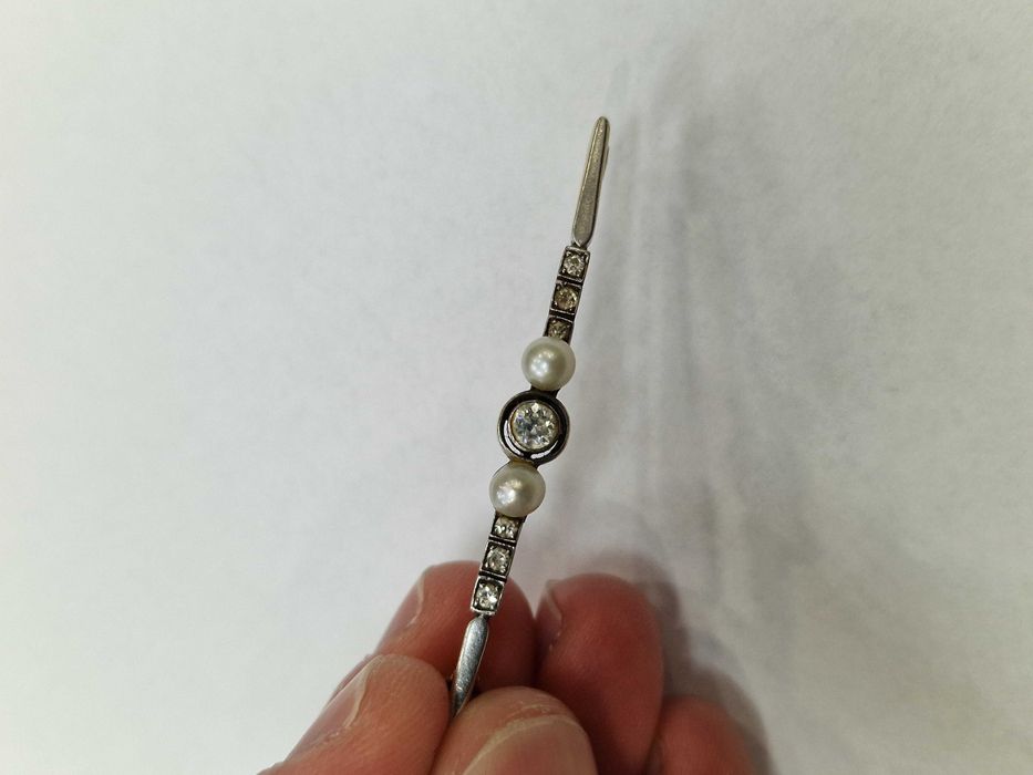 0.38 CT! Perły Akoya! Złota broszka/ 585/ 3.72 gram/ Wycena/ Certyfika