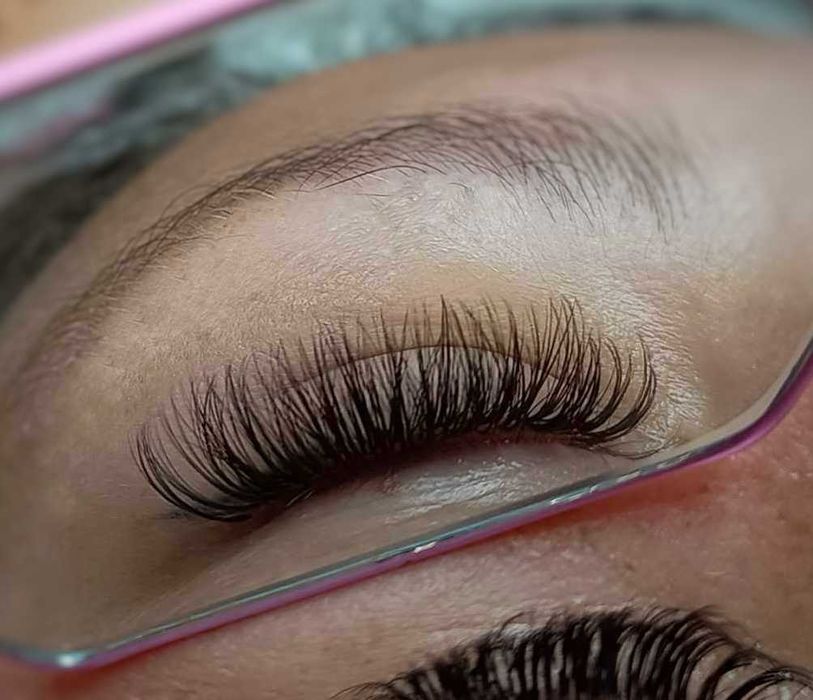 Manicure, pedicure, zabiegi na twarz i ciało. PROMOCJA- Salony Syrenka