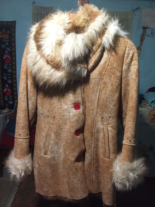 Дублонка жіноча нова приїхала з Польщі  ціна 3 ,500 грн