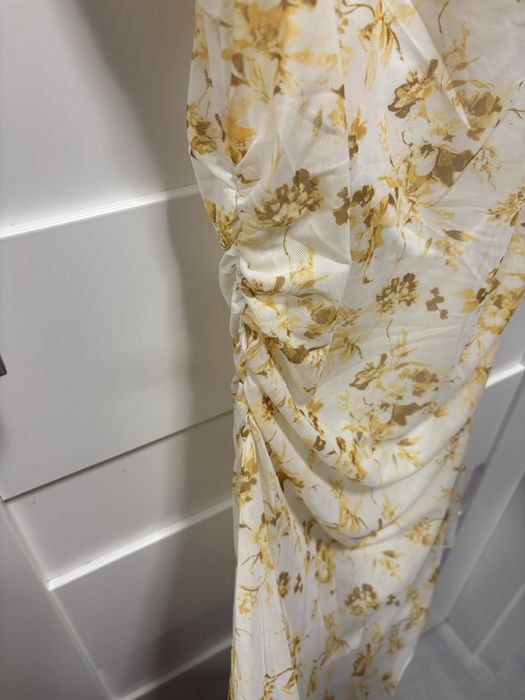 Sukienka damska w kwiaty