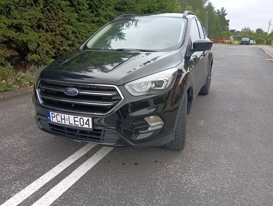 Ford Kuga Ford kuga 1.5i 4x4 navi.180 km