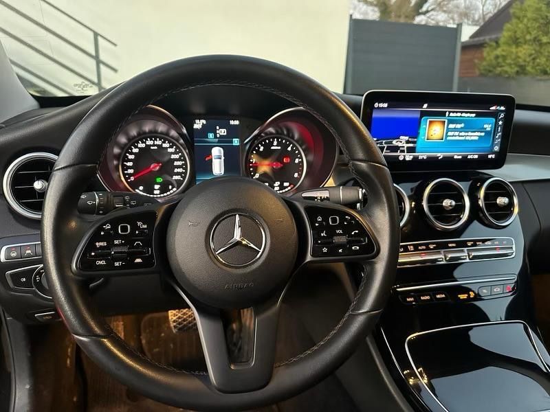 Merceds C-klasa kombi. Bogate wyposazenie.  Stan bardzo dobry