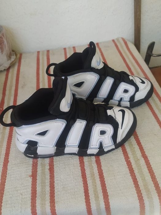 Nike UpTempo Novo