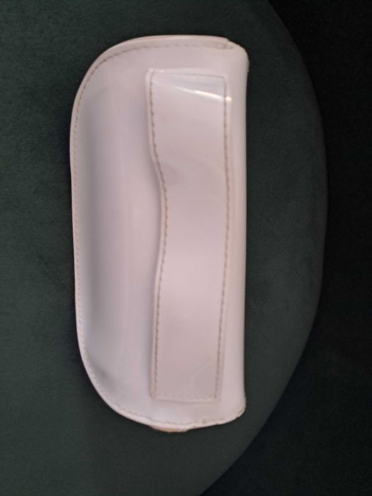 Чехол для солнцезащитных очков c cалфеткой Just Cavalli