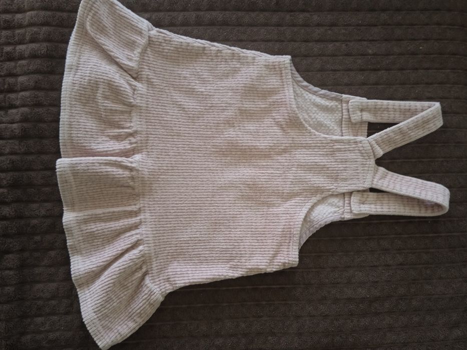 Сарафан для дівчинки