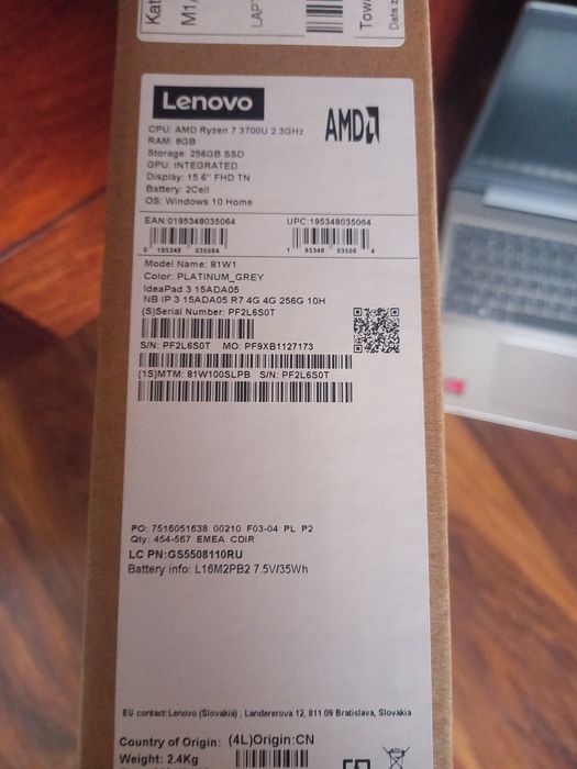 Komputer lenovo .