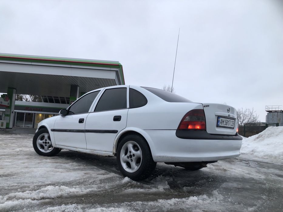 Опель вектра б 1.7 диз