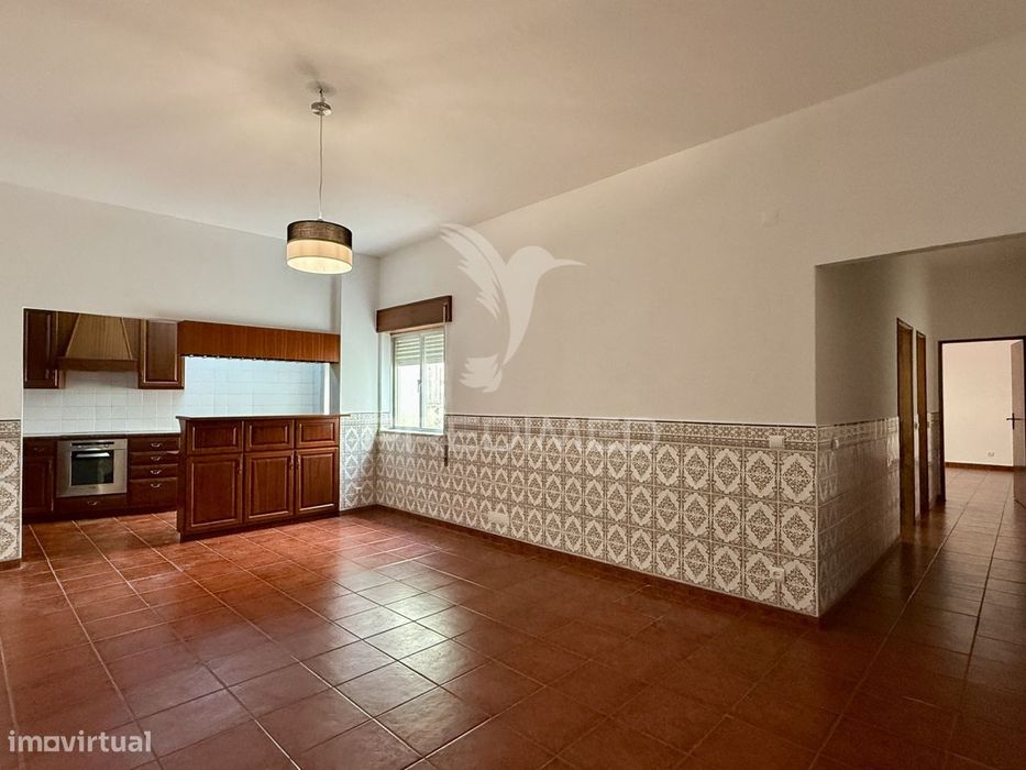 Apartamento T2 (PARA INVESTIMENTO) - Mira de Aire, Porto de Mós — Mira de Aire, Leiria