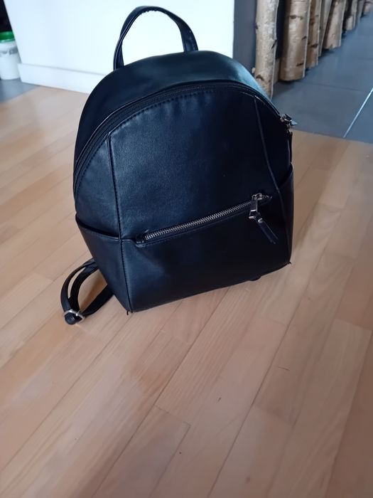 Plecak damski czarny pojemny