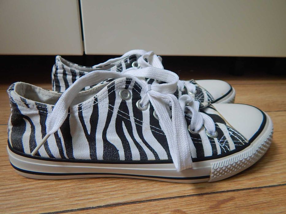 Trampki sznurowane Atletico, zebra, r.36, 35,5cm