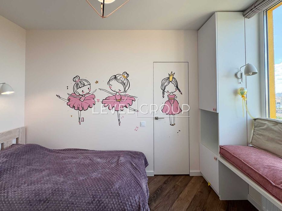 Продаж 3к квартири з авторським ремонтом у ЖК Метрополія Дарниця