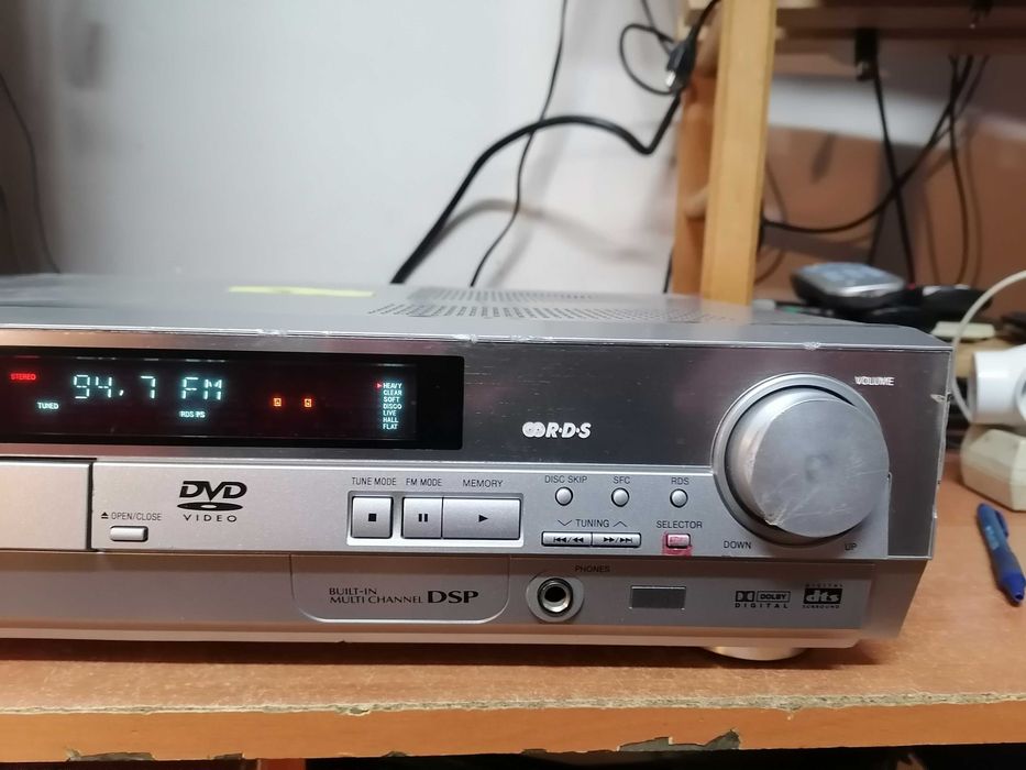 Amplituner Panasonic SA-HT75