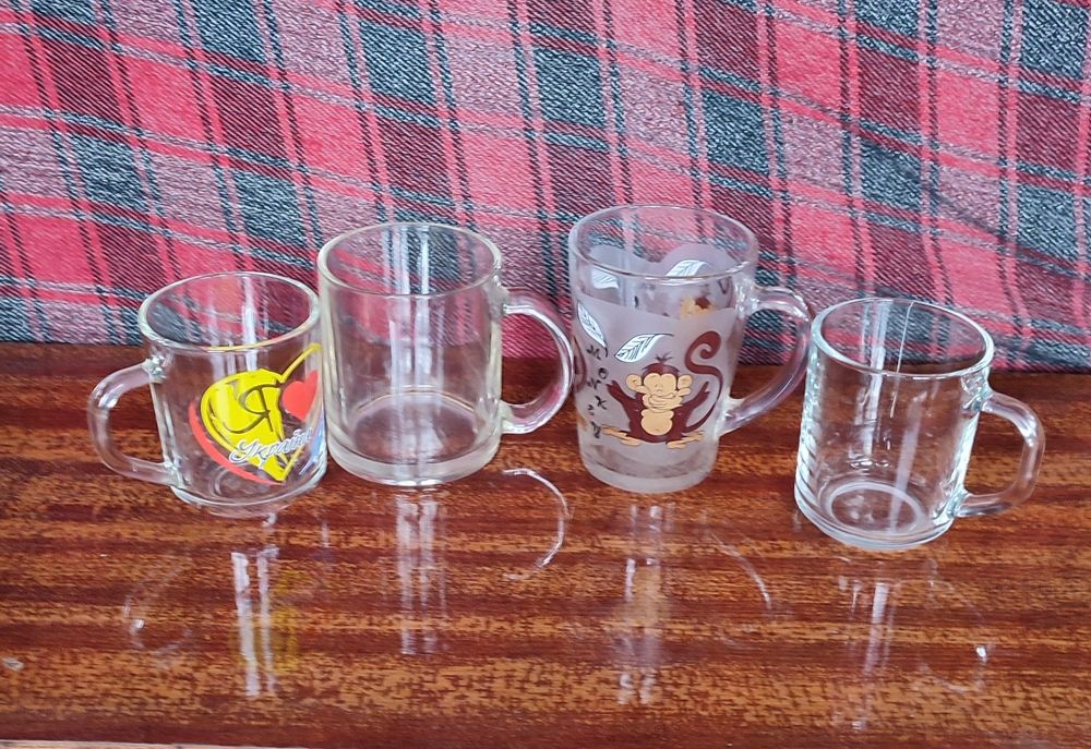 Кружки керамічні і стікляні ціна за дві