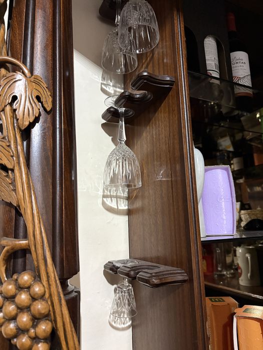 Bar Clássico em Madeira