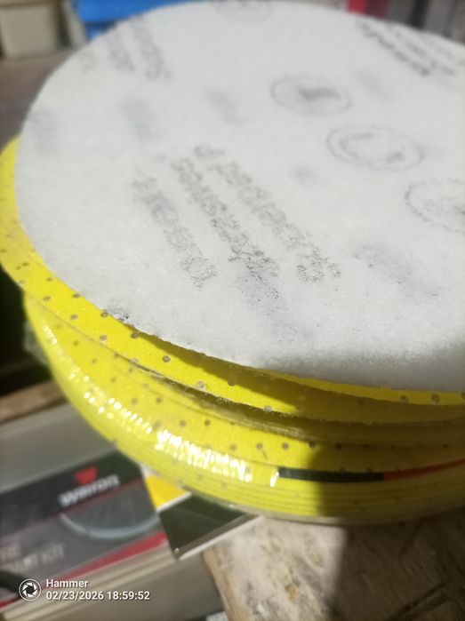 Papier ścierny do żyrafy krążek