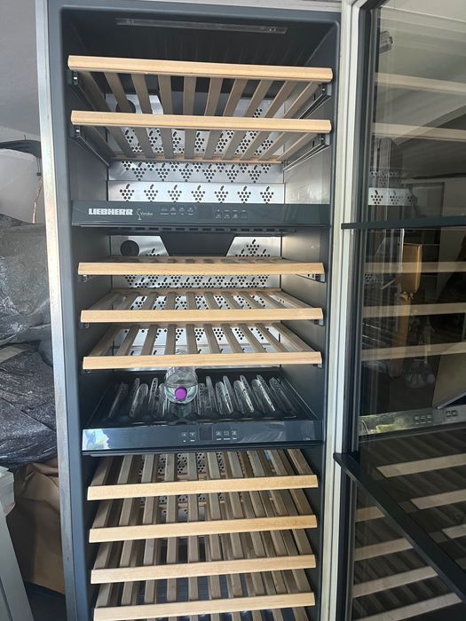 Frigorífico para vinho da marca LIEBHERR