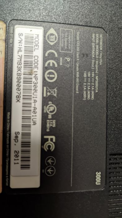 Продам нетбук Samsung np300u1a-a01ua