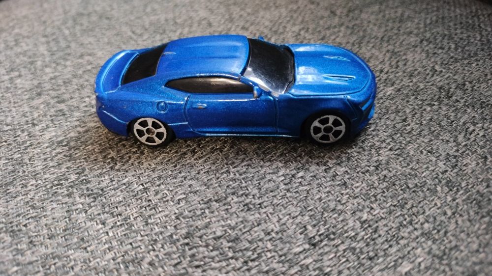 Model Maisto 2016 Chevrolet Camaro SS – Lekki Resorak – Niebieski