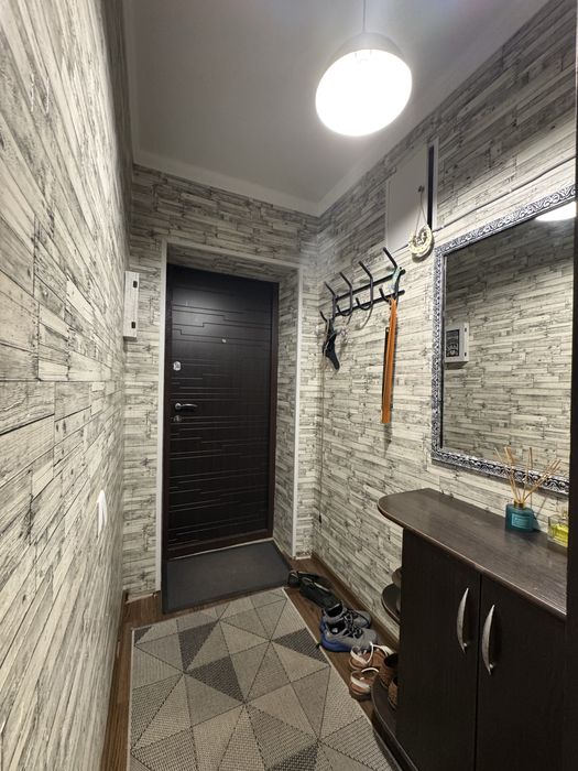 Продаж 3х кім квартири з косметичним ремонтом м. Соснівка