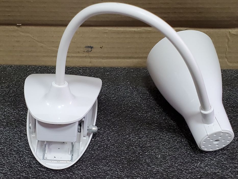 LED лампа настольная 6532