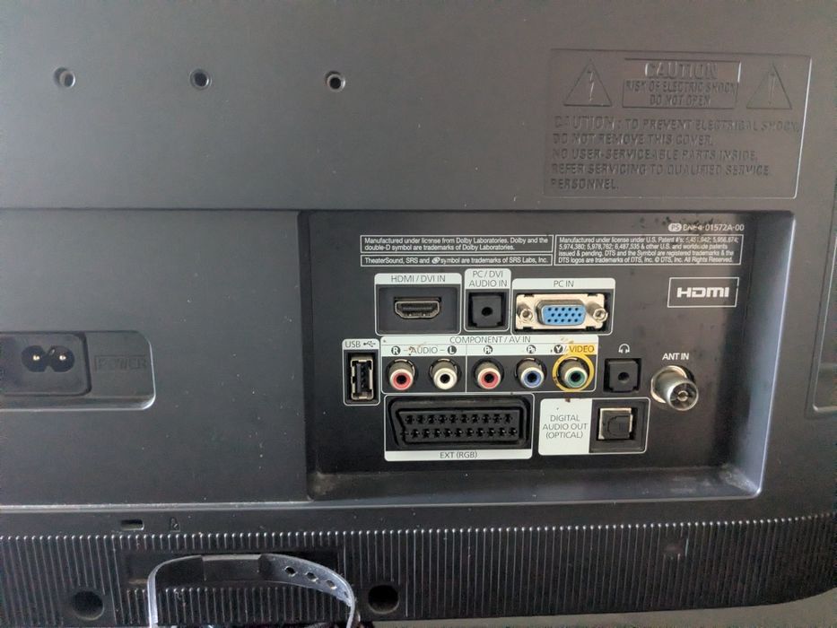 Televisão Samsung 22" (Modelo LE22D450G1W) - Como Nova