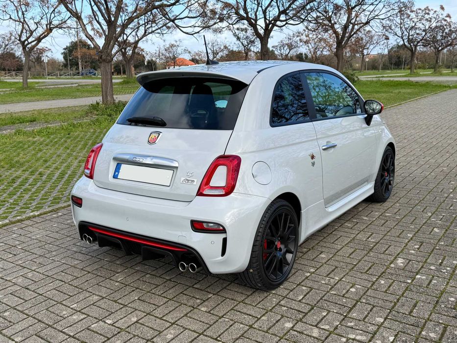Abarth 595 1.4 T-Jet Pista