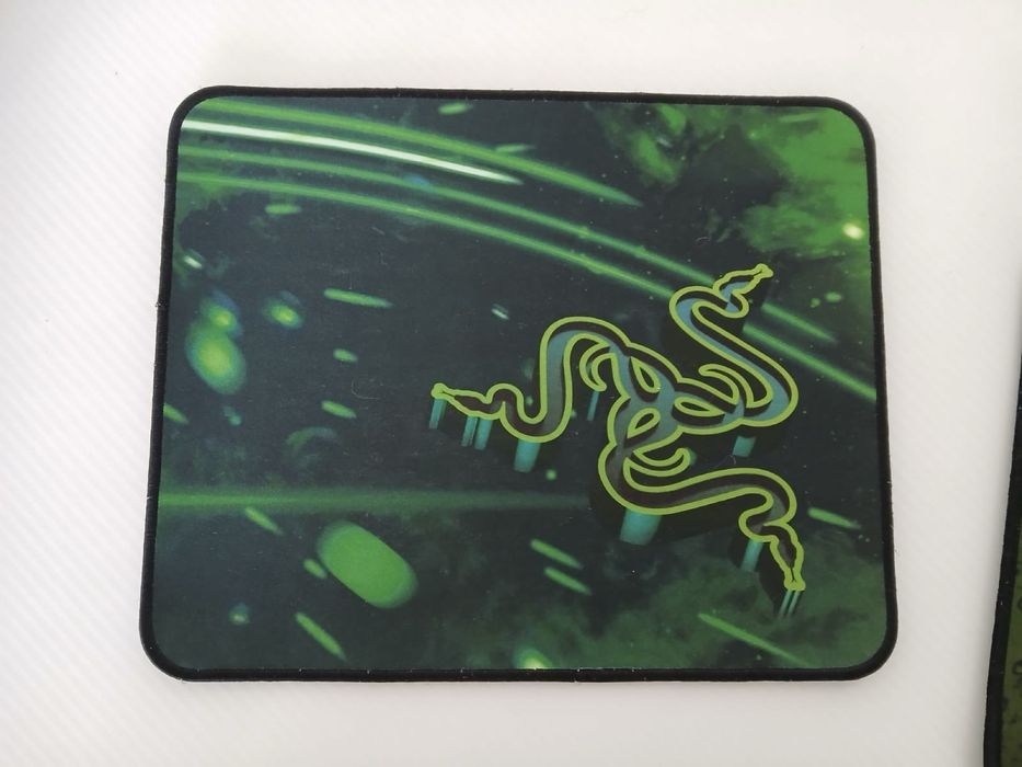Tapete de rato gaming Razer (mousepad gaming Razer) (LER DESCRIÇÃO)