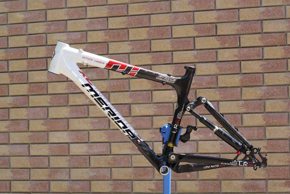 Рама 26: Merida Mission Carbon 3000 D, Manitou LRS, 18/46