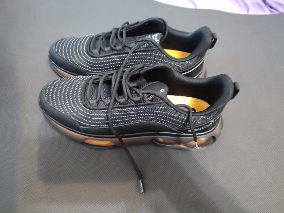 Кросовки cropp 44