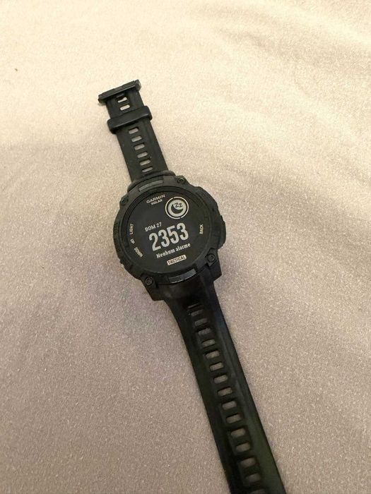 Garmin Instinct 3 Tactical Solar 45mm – Excelente Estado