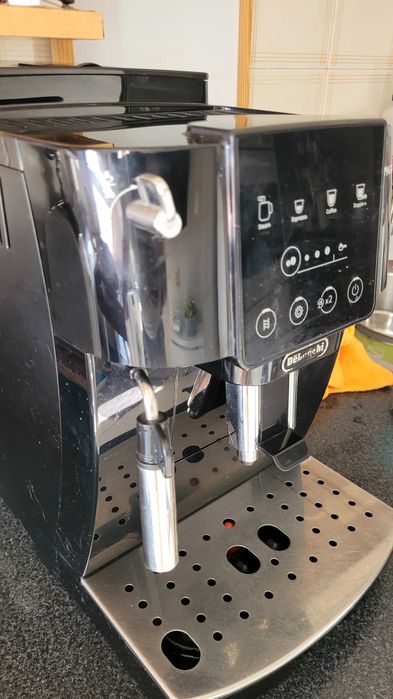 Máquina de café em bom estado