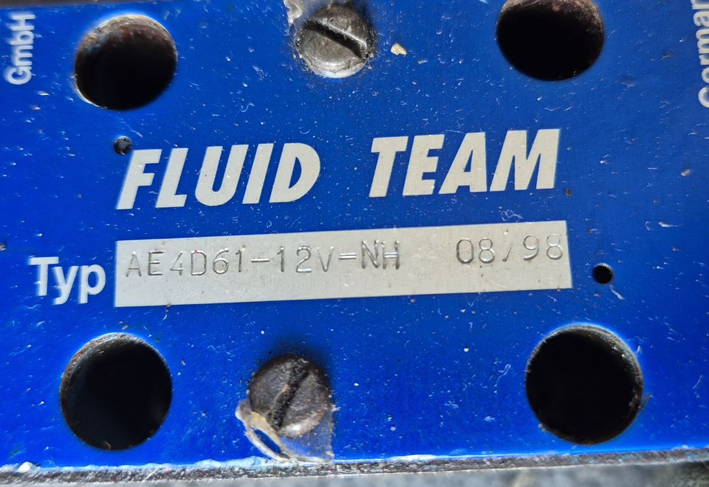 Zawór kierunkowy hydrauliczny Fluid TEAM AE4D61-12V-NH NOWE