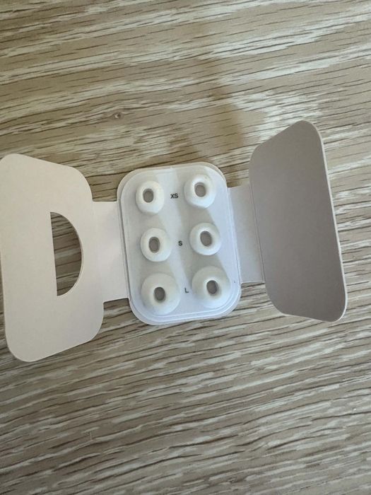 Apple AirPods Pro 2 komplet