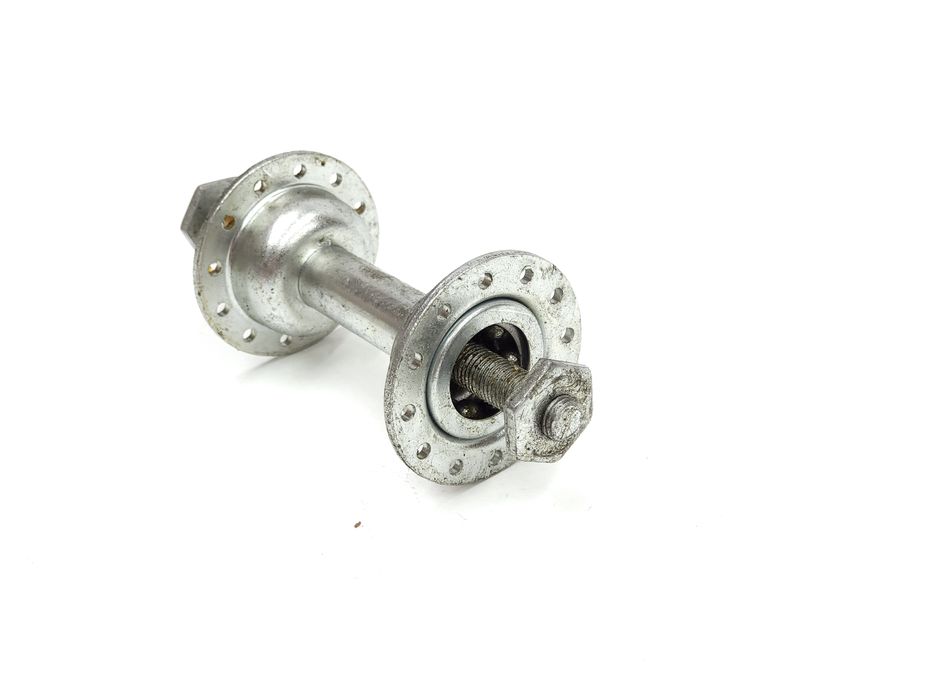 NOWA Niekompletna piasta koła przedniego 24 szprychy Romet Universal