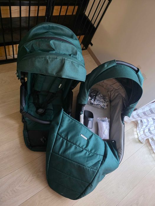 Zestaw: fotelik + baza Maxi Cosi, wózek Bebetto Flavio