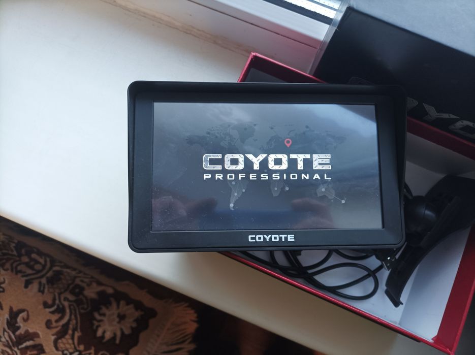 GPS нігатор coyote 820