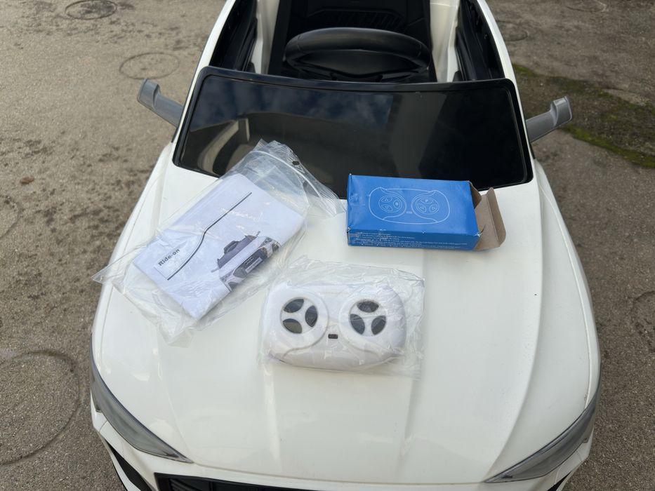Carro a bateria criança Audi e-tron