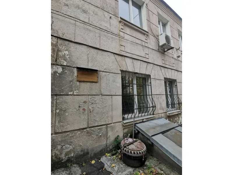 ЄМК ДП Укркольорпром, 1370,4 кв. м, вул. Старокозацька, 34А