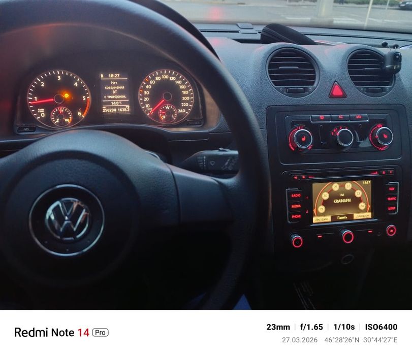 Volkswagen caddy 2011 год дизель