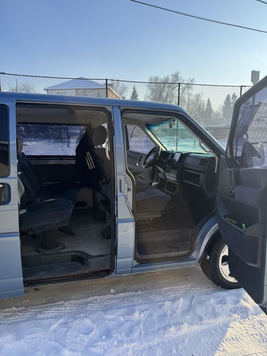 Volkswagen T4 Caravelle Long 2.5 TDI (111 кВт / 153 к.с.)