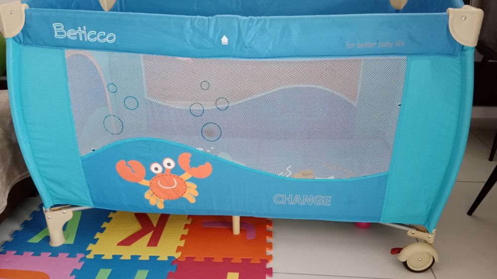 Łóżeczko turystyczne firmy bettico baby