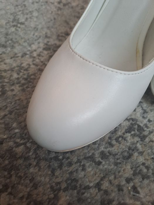 #120 Buty białe 10cm szpilki