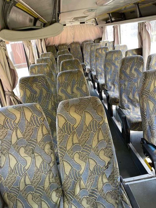 Mitsubishi Prestige 2003