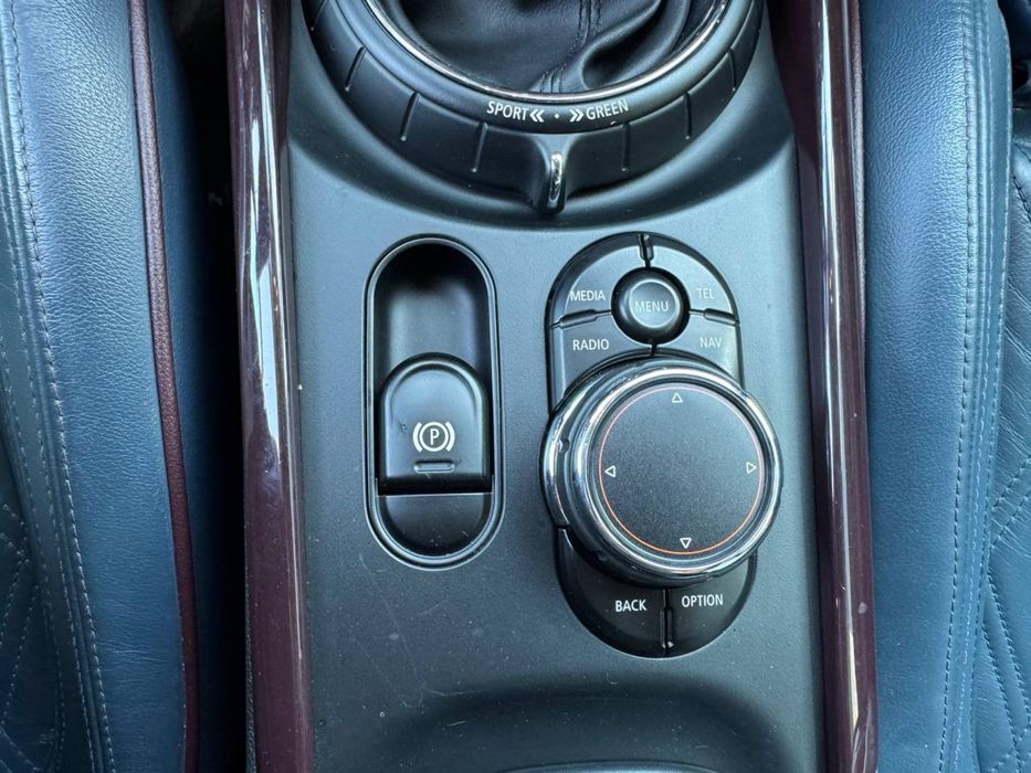 Mini Cooper CLUBMAN Car Invest Ukraine Лізинг