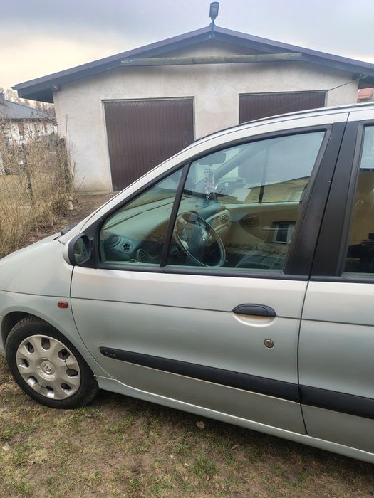 Na sprzedaż Megane Scenic