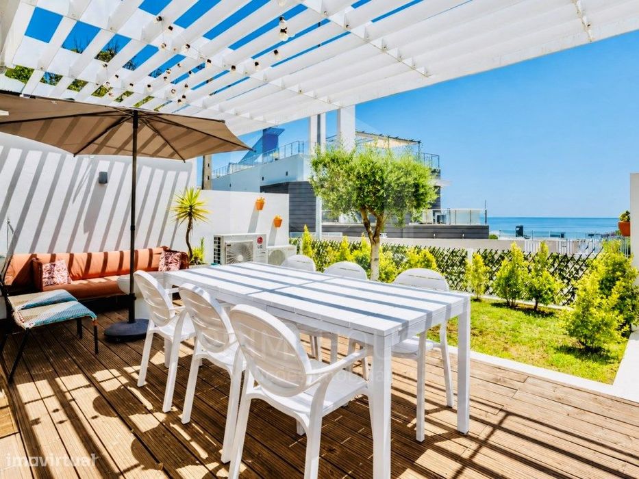 Apartamento T1+1 com jardim e vista para o mar no Condomínio Jardin...