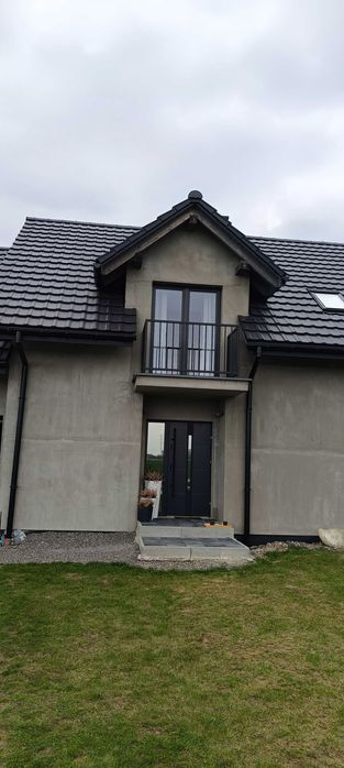 Balustrady balkonowe tarasowe schodowe stalowe pionowe tralkowe