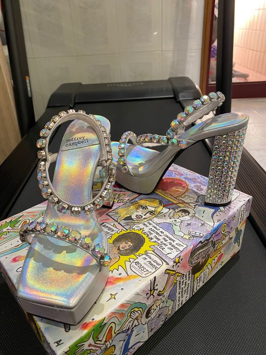 Sandálias jeffrey campbell