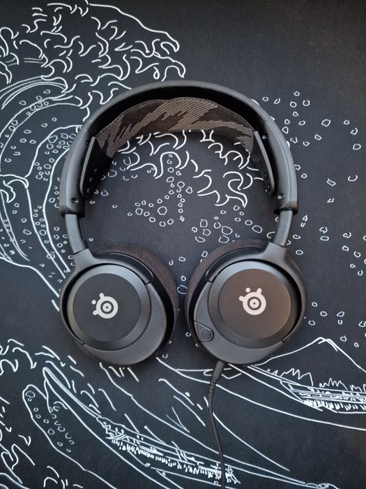 Słuchawki przewodowe Arctis Nova 1 stan bdb