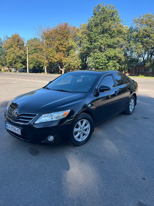 ПРОДАМ АВТО Toyota Camry